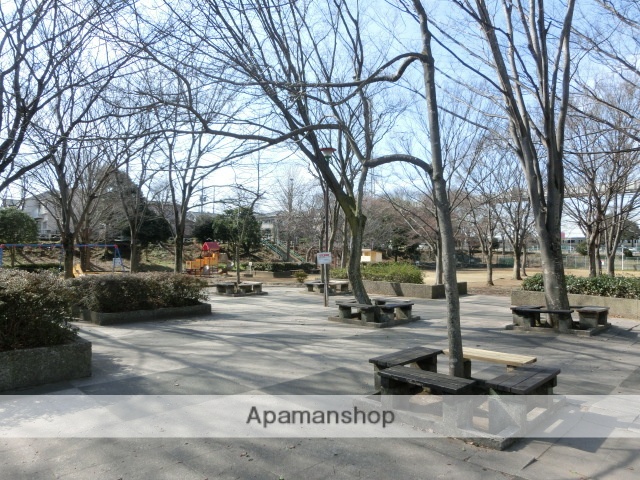 公園　美しの森公園（公園）まで215m