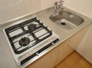 キッチン　《家具・家電付き住戸》