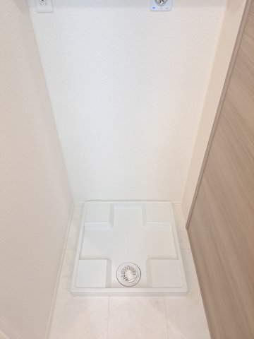 その他　室内洗濯機置場です