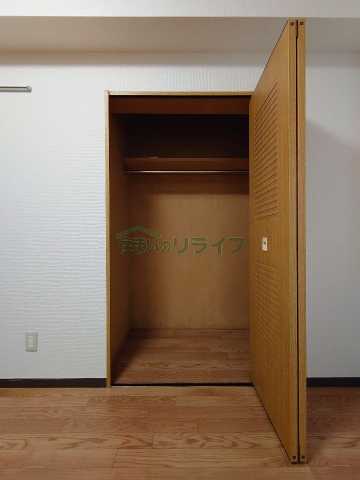 収納　スカイコート目白台