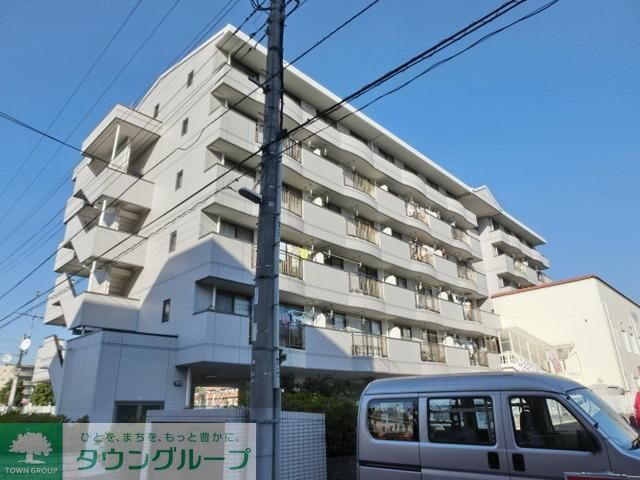 建物外観　周辺は区画整理された街並みです。