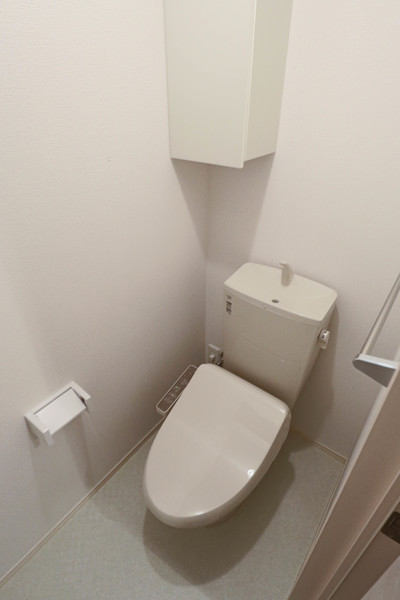 トイレ　同じ建物の別なお部屋