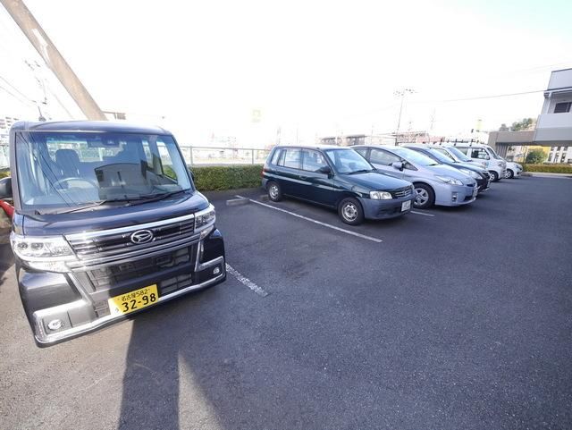 駐車場　★敷地内駐車場★
