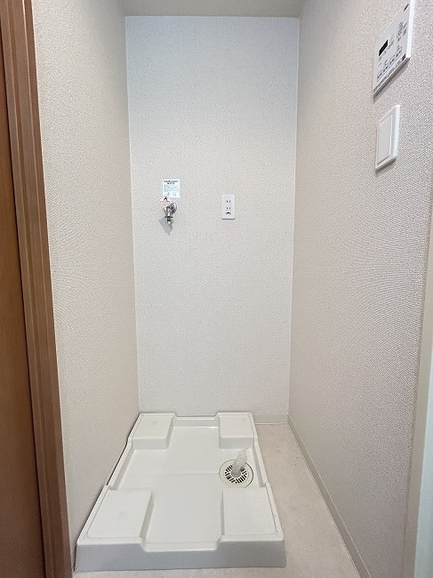 その他　※写真は類似間取り別部屋。色味等異なる場合があります。