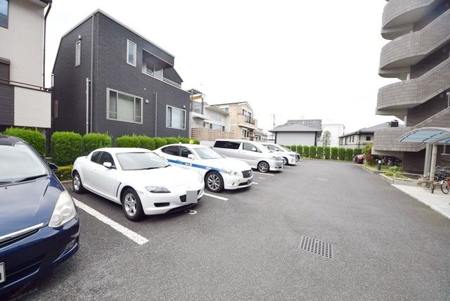 駐車場　★駐車場です。