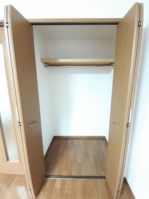 収納　クローゼット