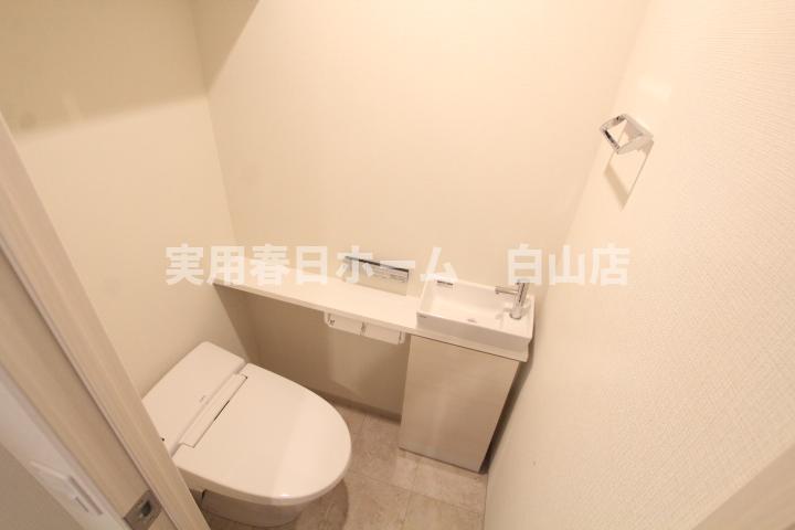 トイレ　※同間取り別部屋参考写真となります