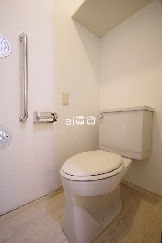 トイレ　～同仕様写真～
