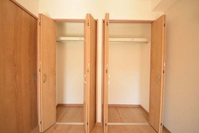 収納　※同建物　同タイプ別室の設備参考写真　現況優先