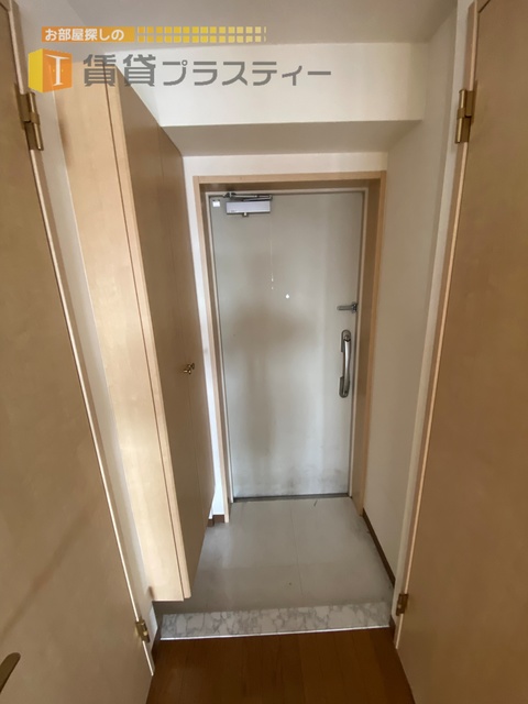 玄関　シューズボックス付き