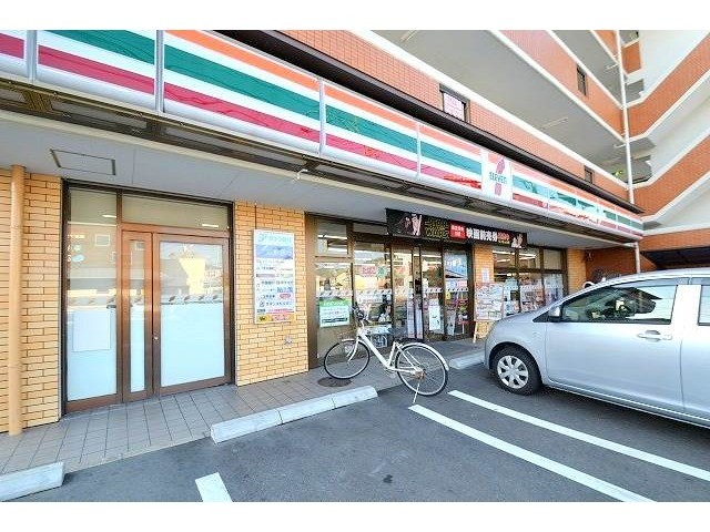 コンビニ　セブンイレブン　祇園3丁目店（コンビニ）まで427m