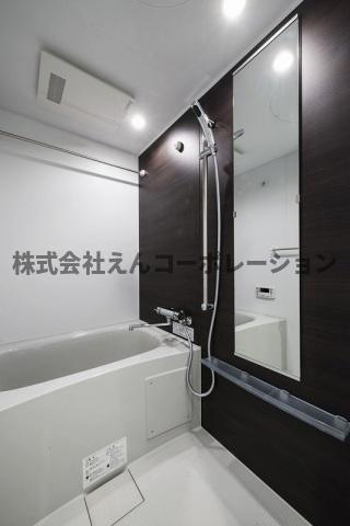 バス・シャワールーム　反転タイプ