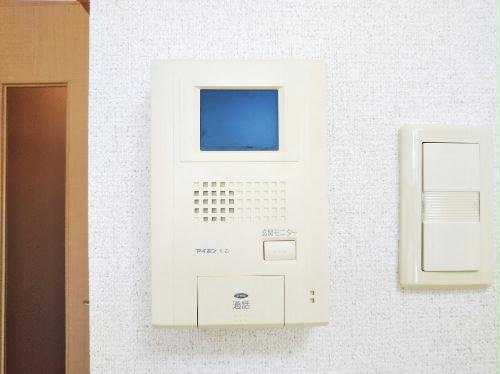 その他設備　モニター付きインターホンで安心。同タイプの写真です。