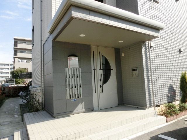 エントランス　エントランス