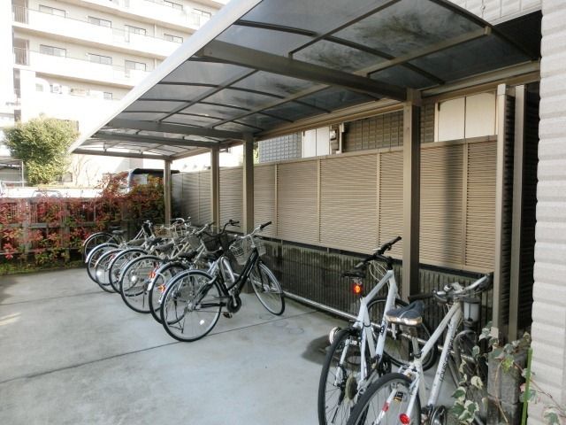 駐車場　駐輪場