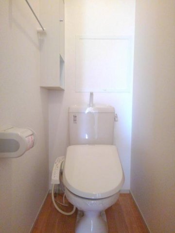トイレ　ゆったりとした空間のトイレです