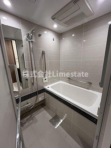 バス・シャワールーム　別部屋参考写真