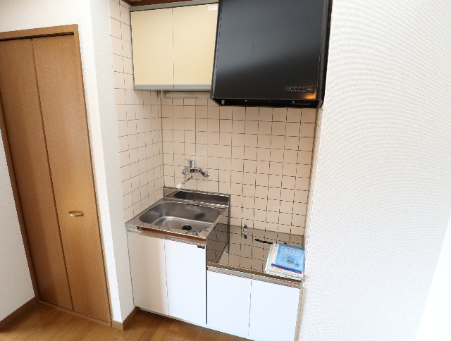 キッチン　※写真別号室参照※