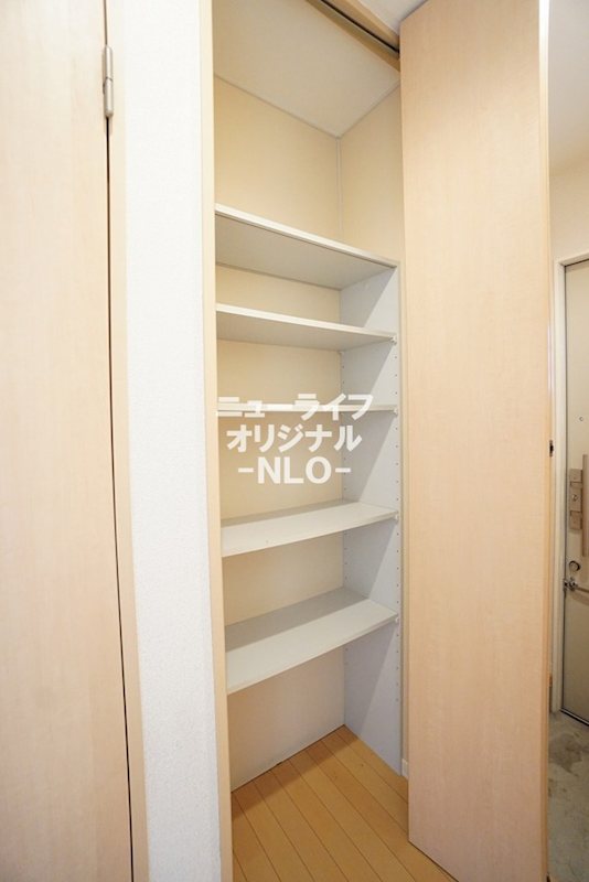 その他　日用品のストックやアウトドア用品の収納に便利です☆