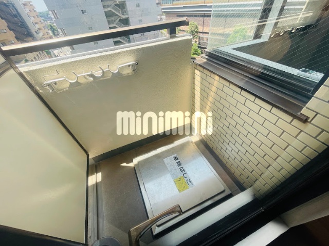 バルコニー　※他のお部屋の写真になります