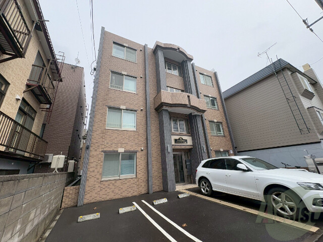 建物外観　札幌市東区北２３条東「グランメールＫ．Ｓ元町」