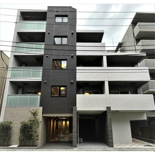 建物外観　外観は落ち着いています