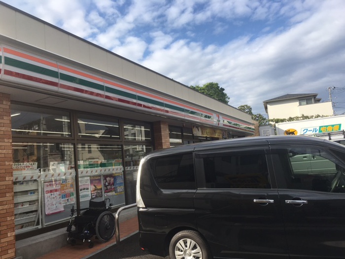 コンビニ　セブンイレブン 世田谷千歳郵便局前店（コンビニ）まで79m