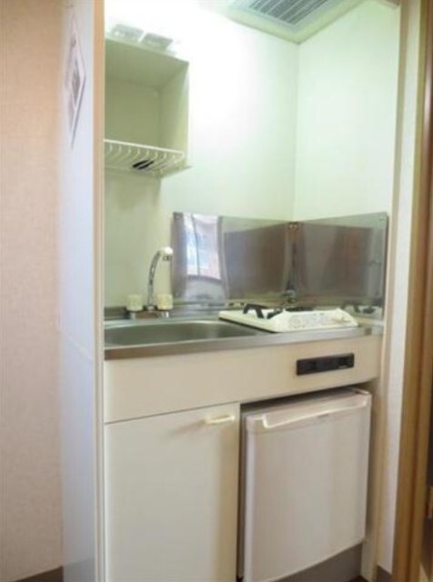 キッチン　同タイプ部屋参考写真