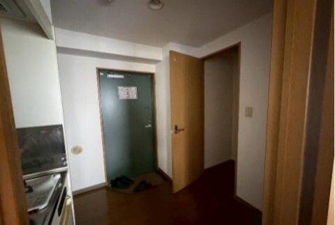 玄関　同タイプ部屋参考写真