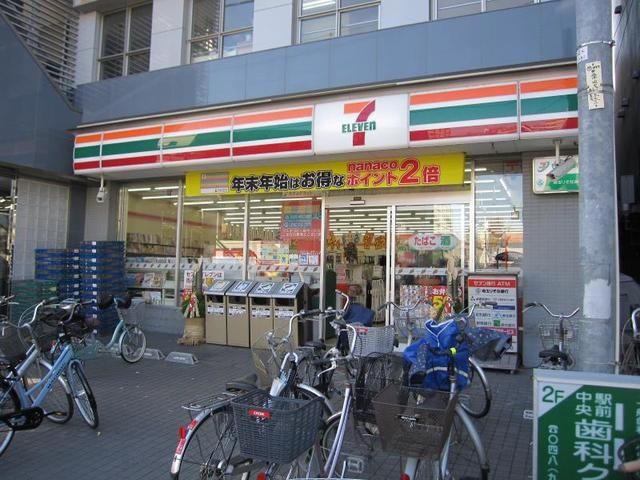 コンビニ　セブンイレブン越谷千間台駅西口店（コンビニ）まで143m