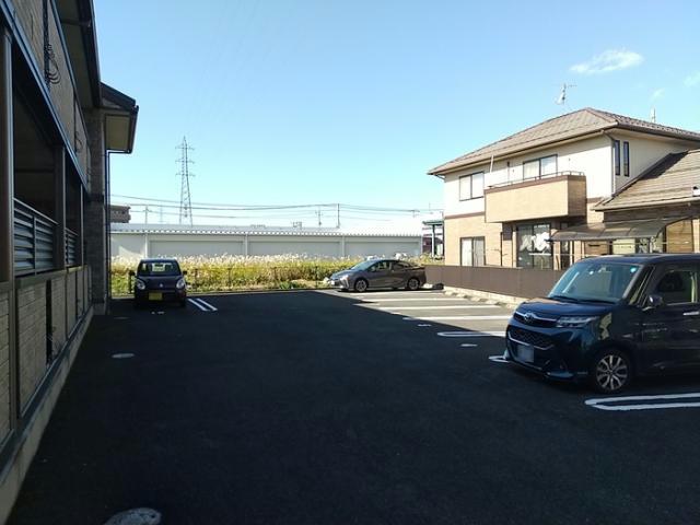 駐車場　駐車場