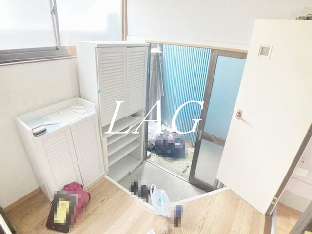 玄関　玄関です。