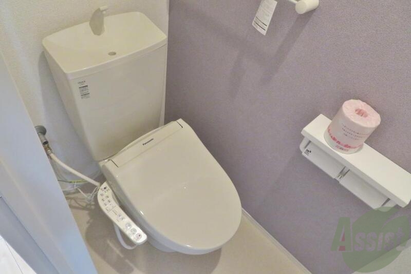 トイレ　トイレにはもちろんウォシュレットも備え付けです