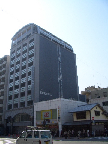 建物外観