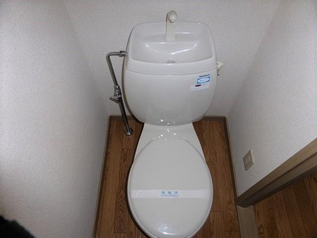 トイレ　シンプルで使いやすいトイレです