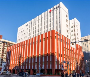病院　国家公務員共済組合連合会斗南病院（病院）まで332m
