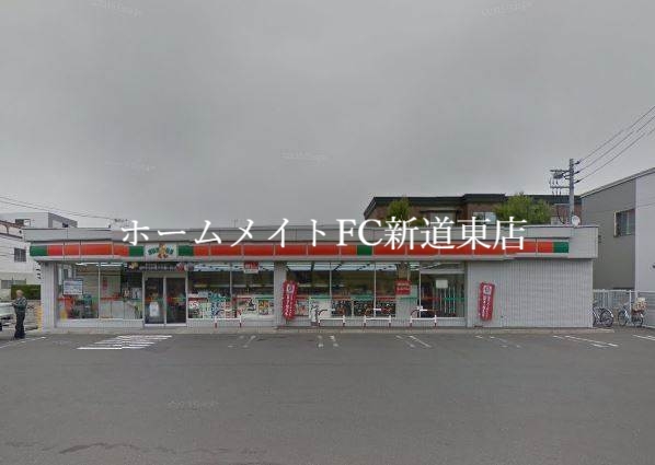 コンビニ　サンクス札幌北33条東店（コンビニ）まで360m