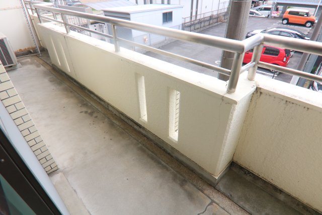 バルコニー　別室の参考写真です。※現況優先
