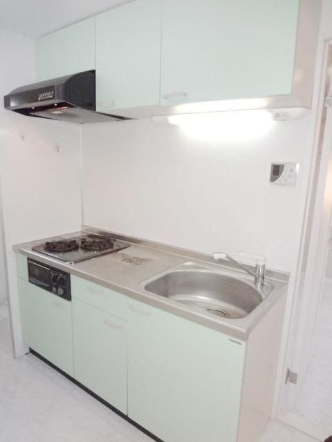 キッチン　★お部屋探しは株式会社タウンハウジング東京、京王八王子店で…