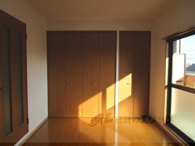 居室・リビング　洋室