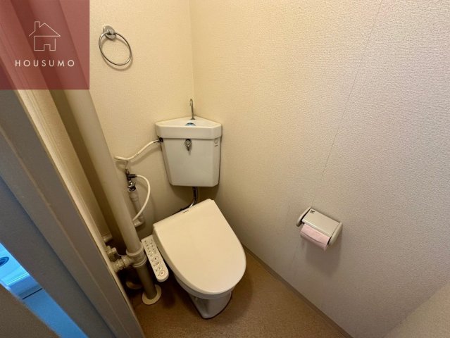 トイレ　落ち着いたトイレです