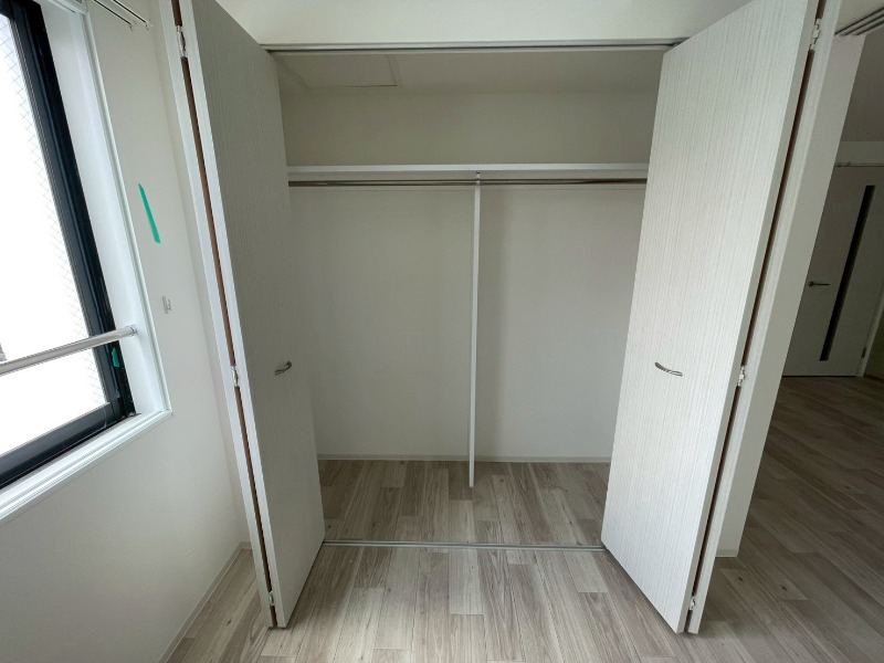 収納　収納もバッチリあるのでお部屋が片付きますよ！