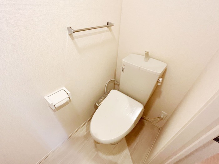 トイレ　図面と現状に相違がある場合には現状を優先