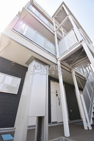 建物外観　綺麗な外観