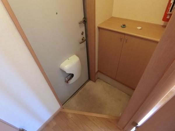 玄関　同タイプ内観です