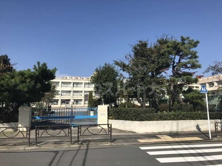小学校　葛飾区立半田小学校（小学校）まで410m