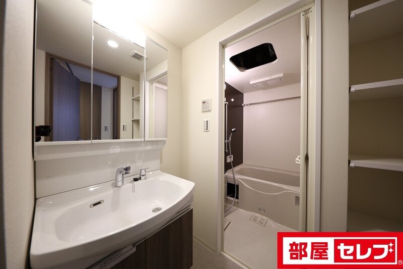 洗面設備　同タイプの写真です（フロアカラー異なります）