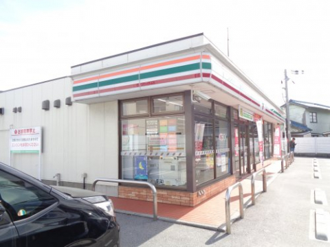 コンビニ　セブン－イレブン　長浜平方町店（コンビニ）まで300m
