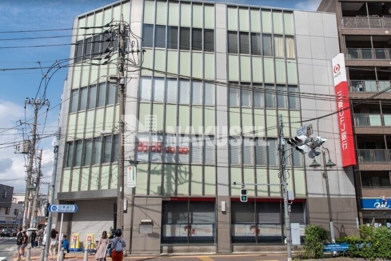 銀行　三菱UFJ銀行都立大学駅北支店（銀行）まで207m