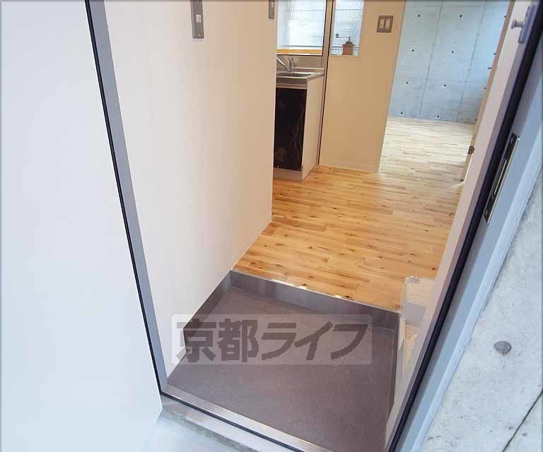 玄関　・お問い合わせは京都ライフまで・